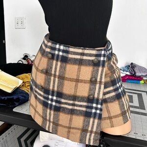 Plaid skort